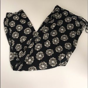 Old Navy Elastic waist pants